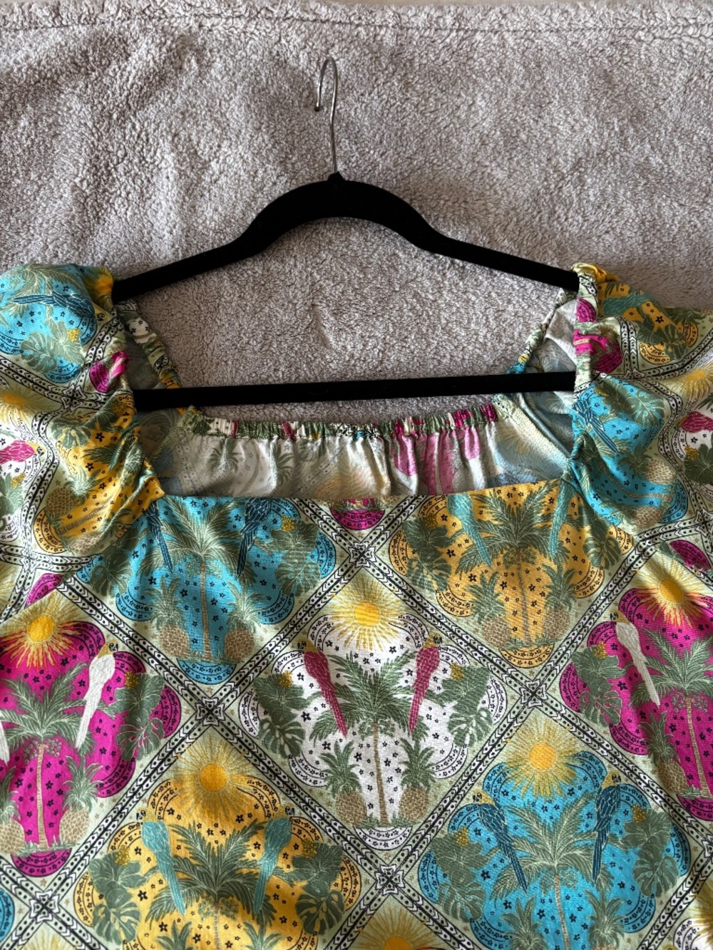 LOFT Palm Bubble Sleeve Square Neck Blouse Size Large - Picture 6 of 10